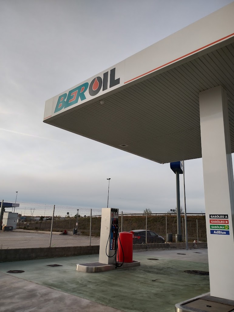Estacion de Servicio Beroil Benavente — Estacion de servicio