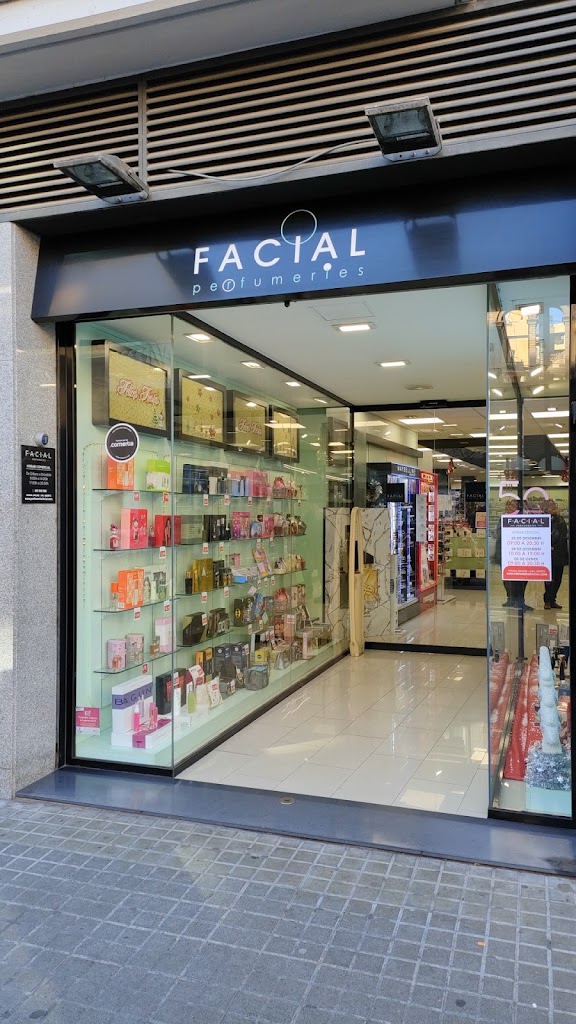 Facial — Exterior