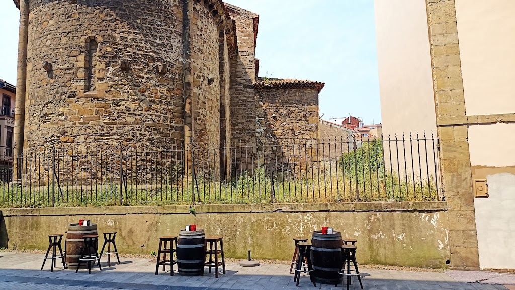 Enoteca La Reserva El Viejo Abside — Del propietario