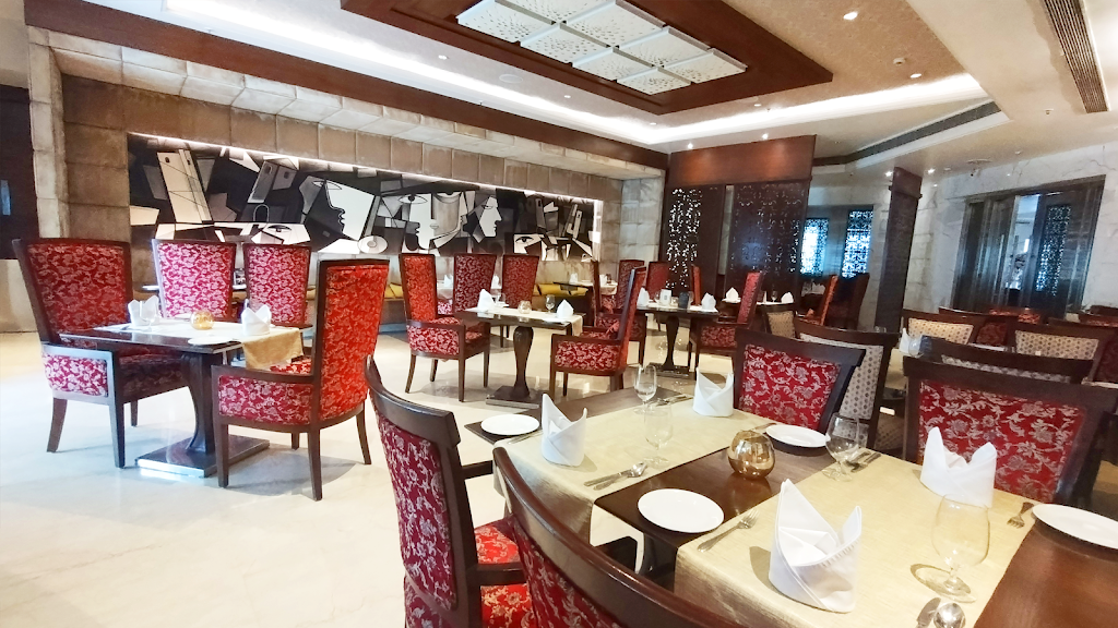 Raajsik Indian Cuisine Restaurant