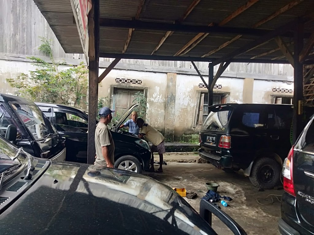Bengkel Mobil Bahagia Motor