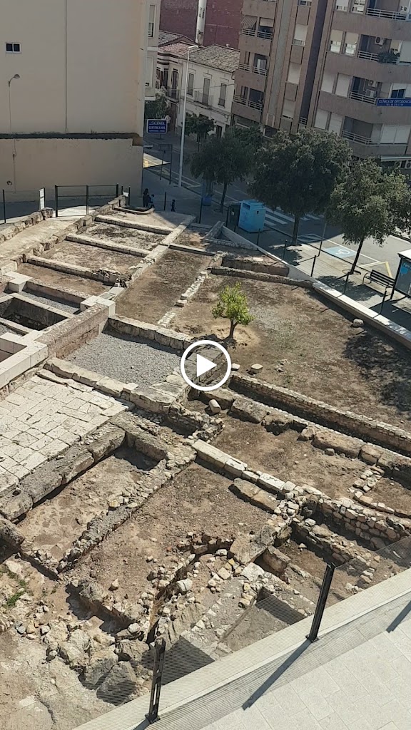 Termas Romanas De Mura — Videos
