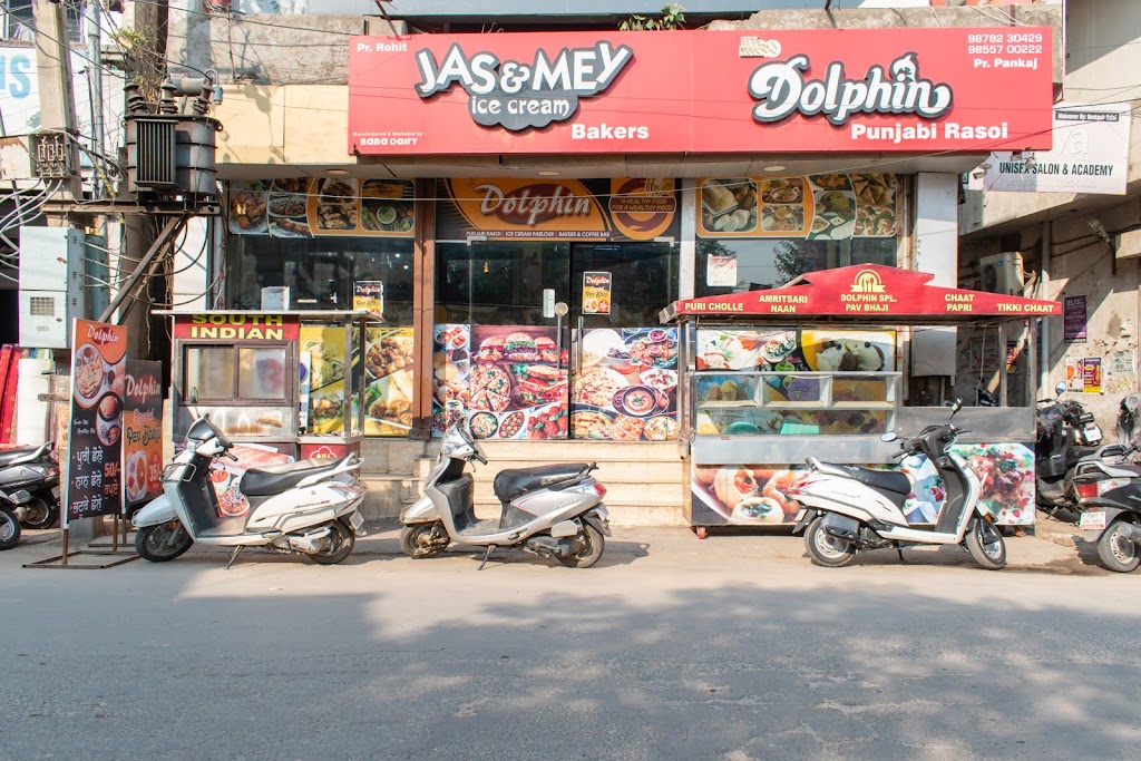 Dolphin Caterers