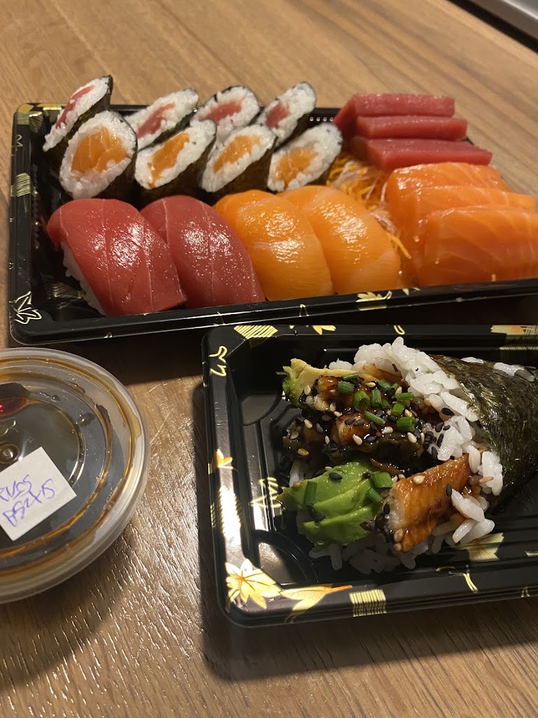 He Sushi — Comida y bebida