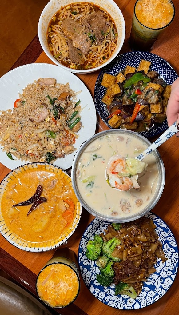 Mama Surang Thai Kitchen