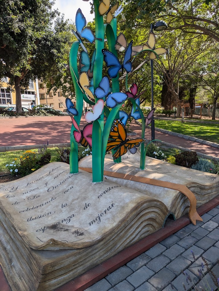 Esculturas ciudad amiga de la infancia La Orotava