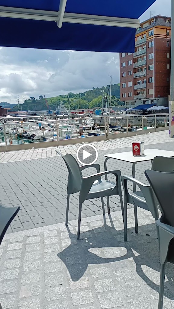 Restaurant Olatu Rabak — Videos