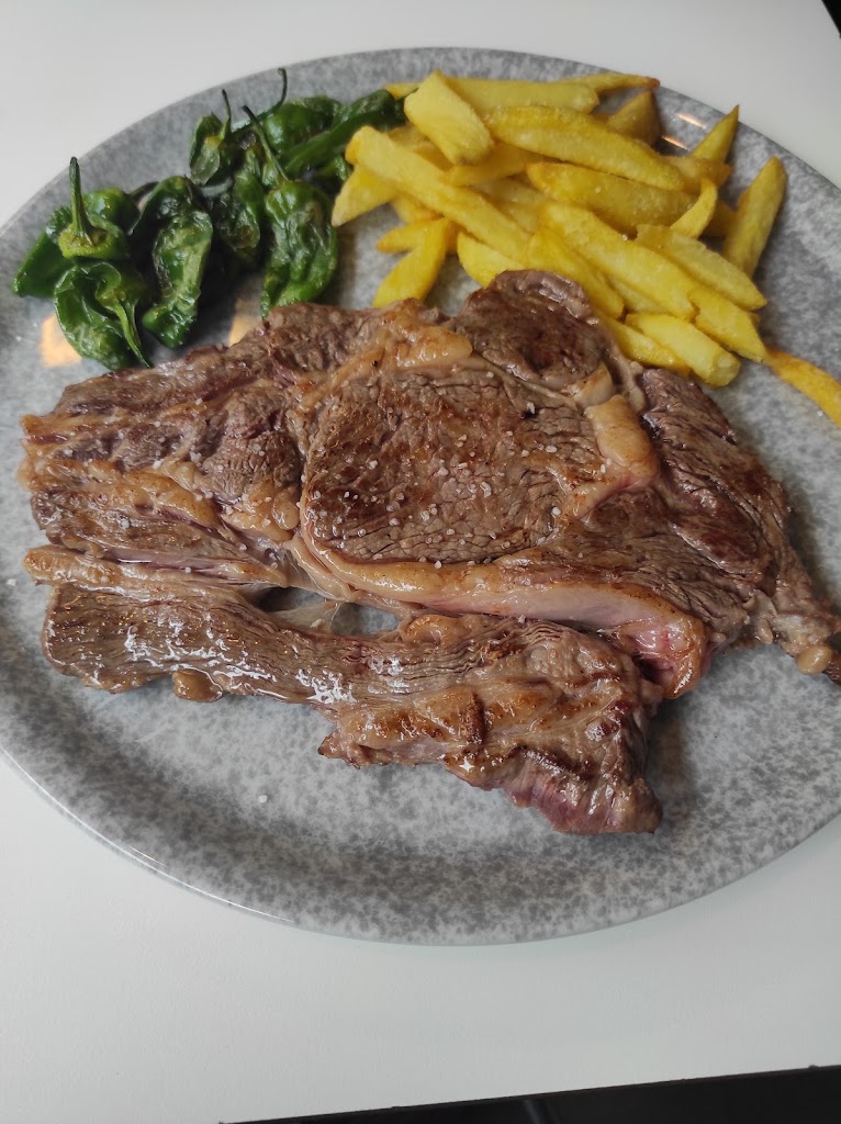 Restaurante El Doble de Pozuelo — Comida y bebida