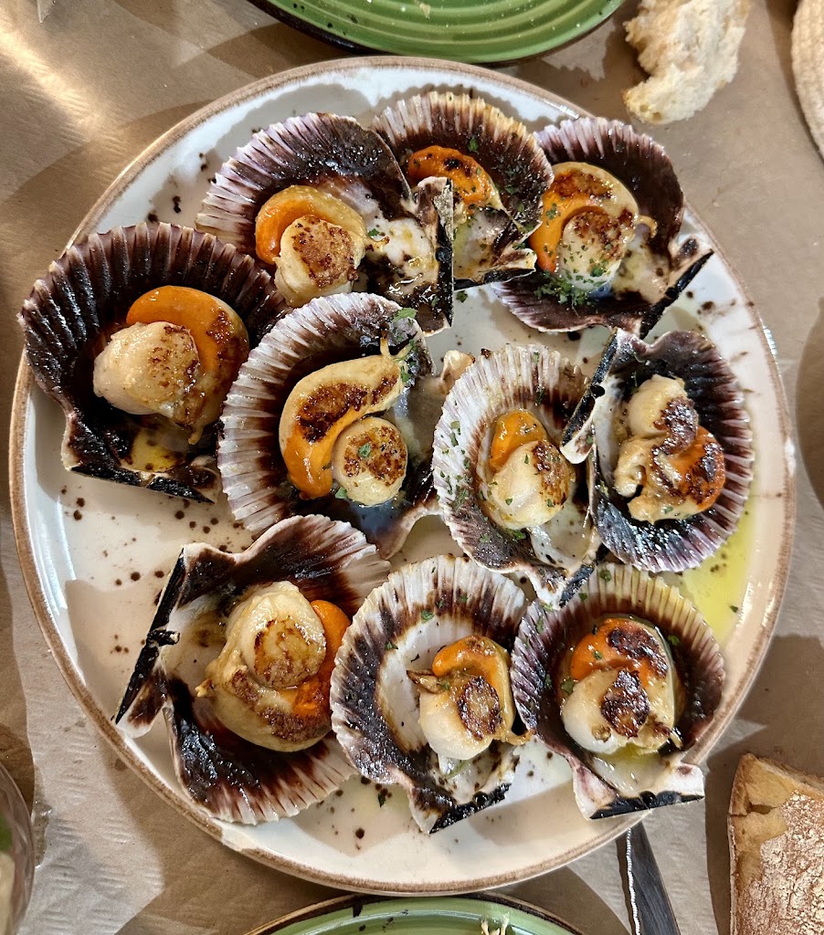 Restaurante O Pincho — Comida y bebida