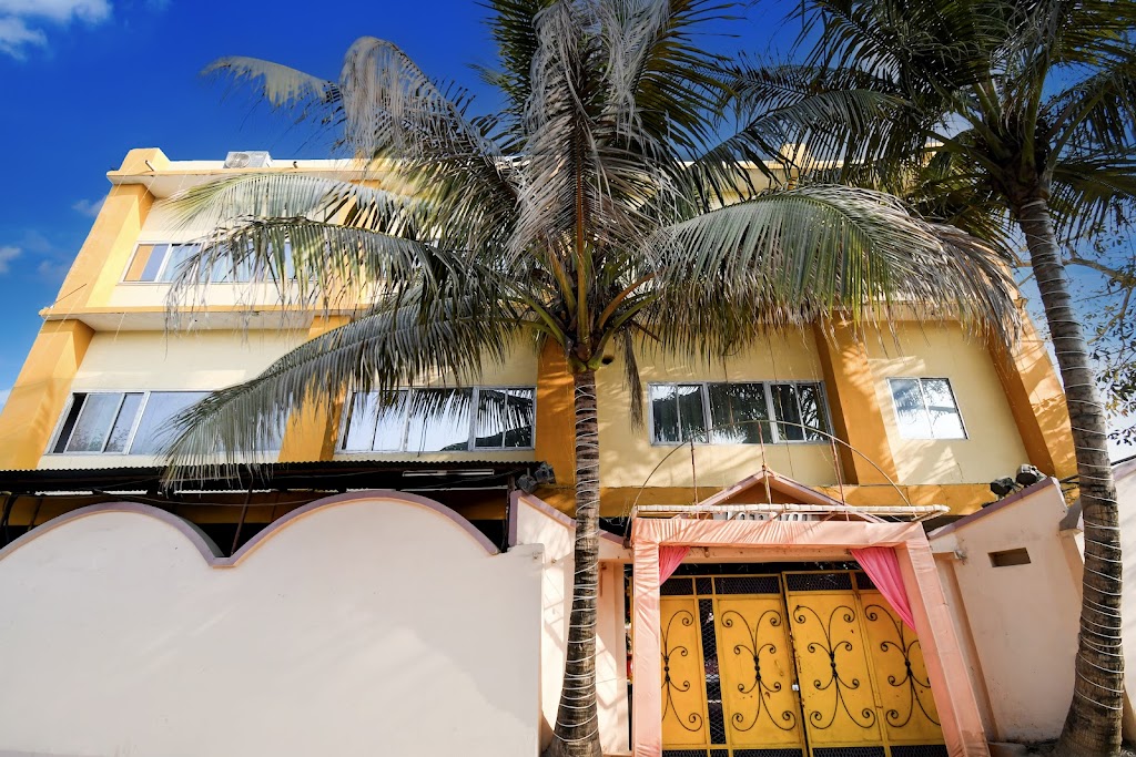 Hotel O Jannat