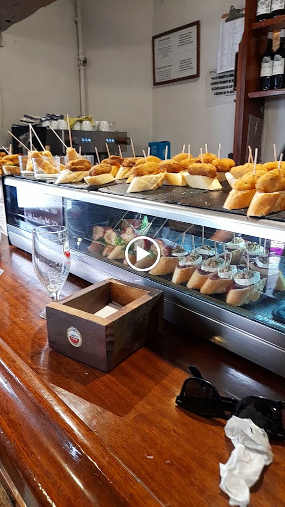 IZARRA TABERNA VASCA — Ambiente