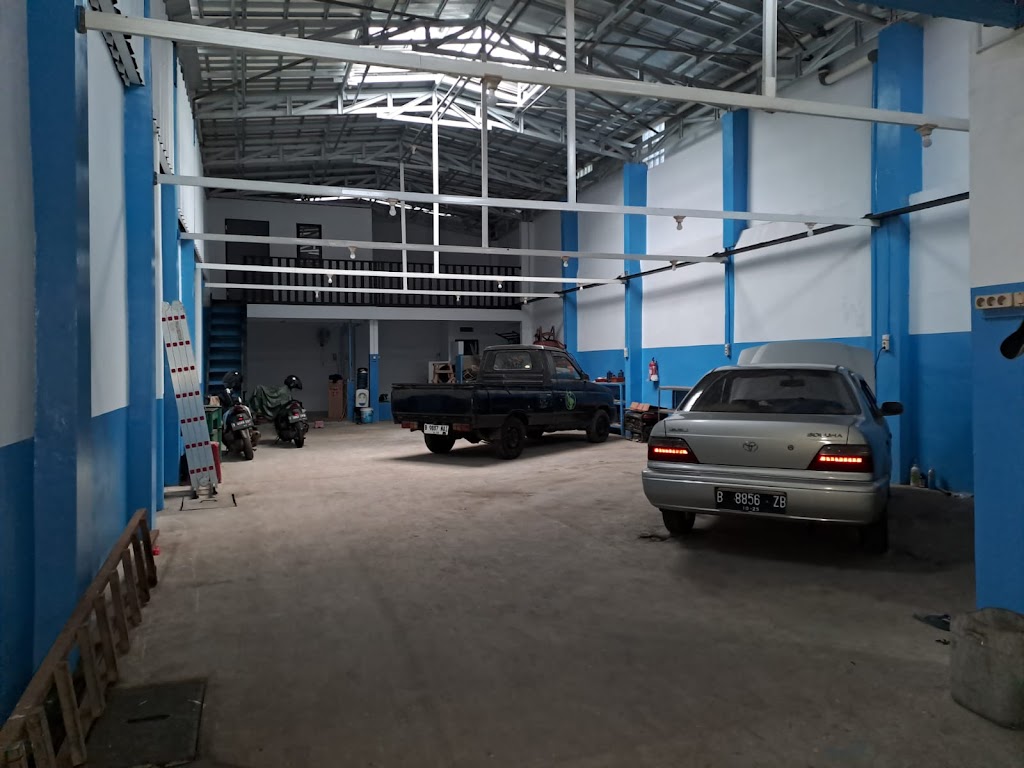 CIBINONG MOTOR - bengkel mobil