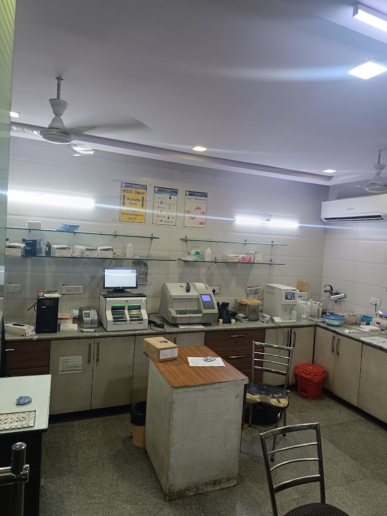 Dr. Agra Medical Cardiac Research Center Best Critical Care Hospital In Agra