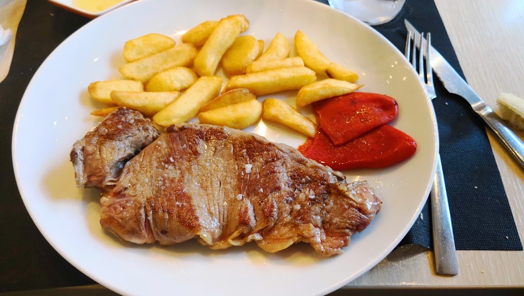 Triangulo — Comida y bebida
