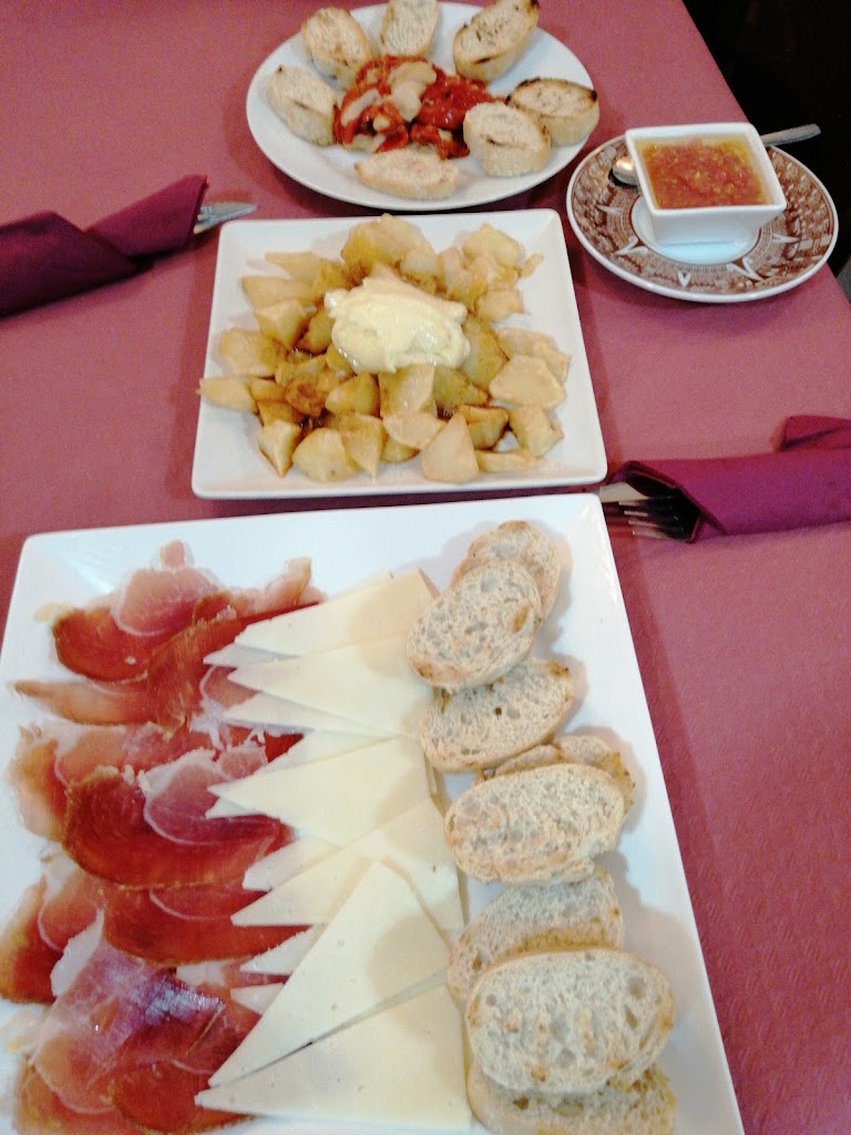Cafetal Club. — Comida y bebida