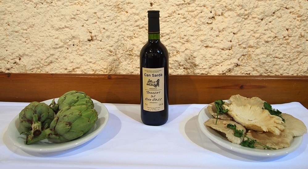 Restaurante Can Sarda — Comida y bebida