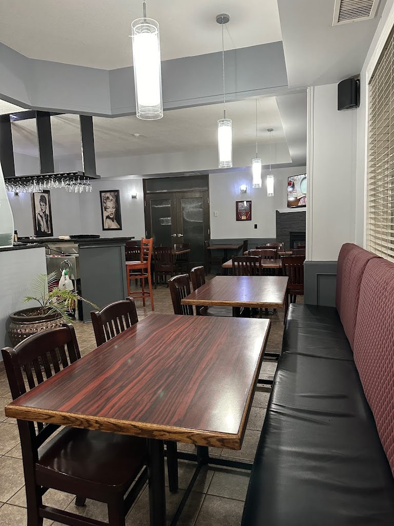 JT's Classic Grill in Leduc