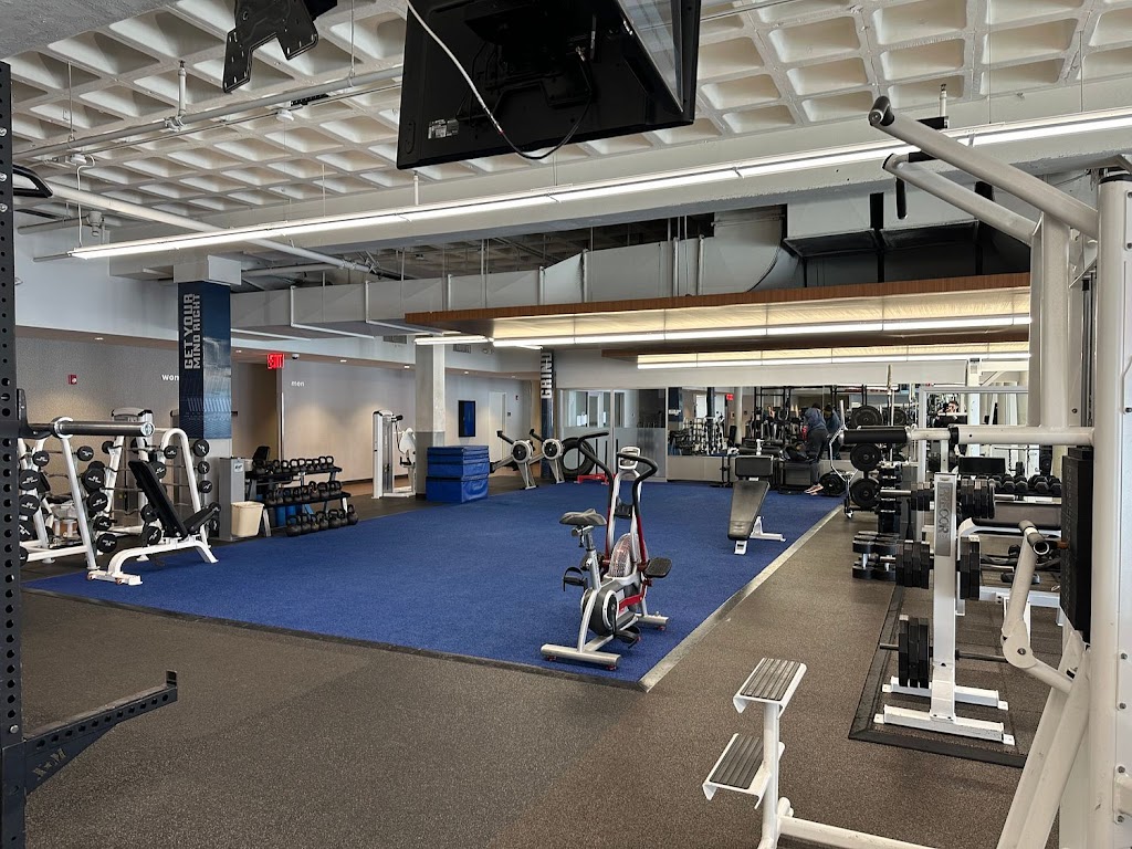  Crunch Fitness - Dorchester