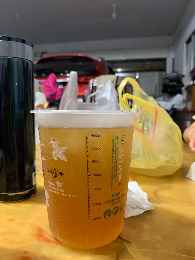 吳家紅茶冰 南工店 的照片