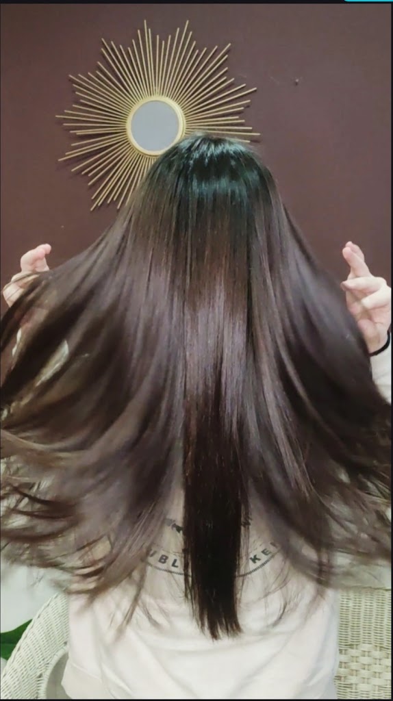 Peluqueria y Estetica Facial VALKIRIA — Peinado