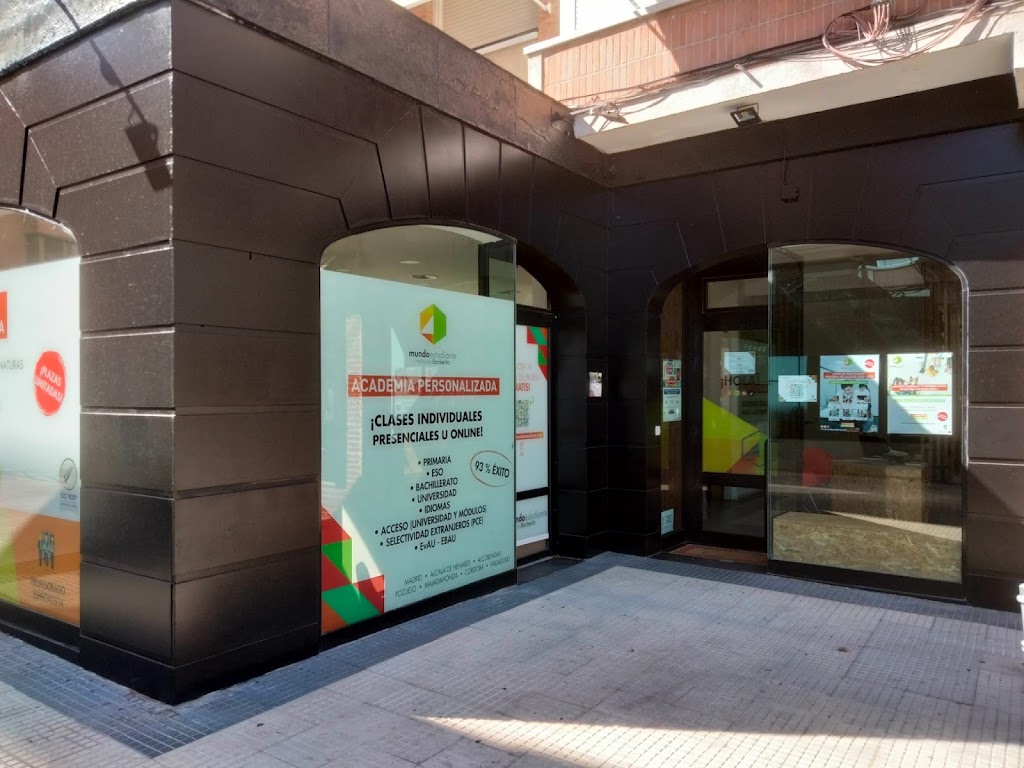 Academia mundoestudiante Majadahonda