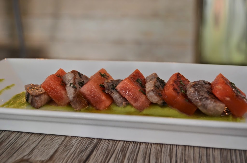 Inboca Gastrobar — Comida y bebida