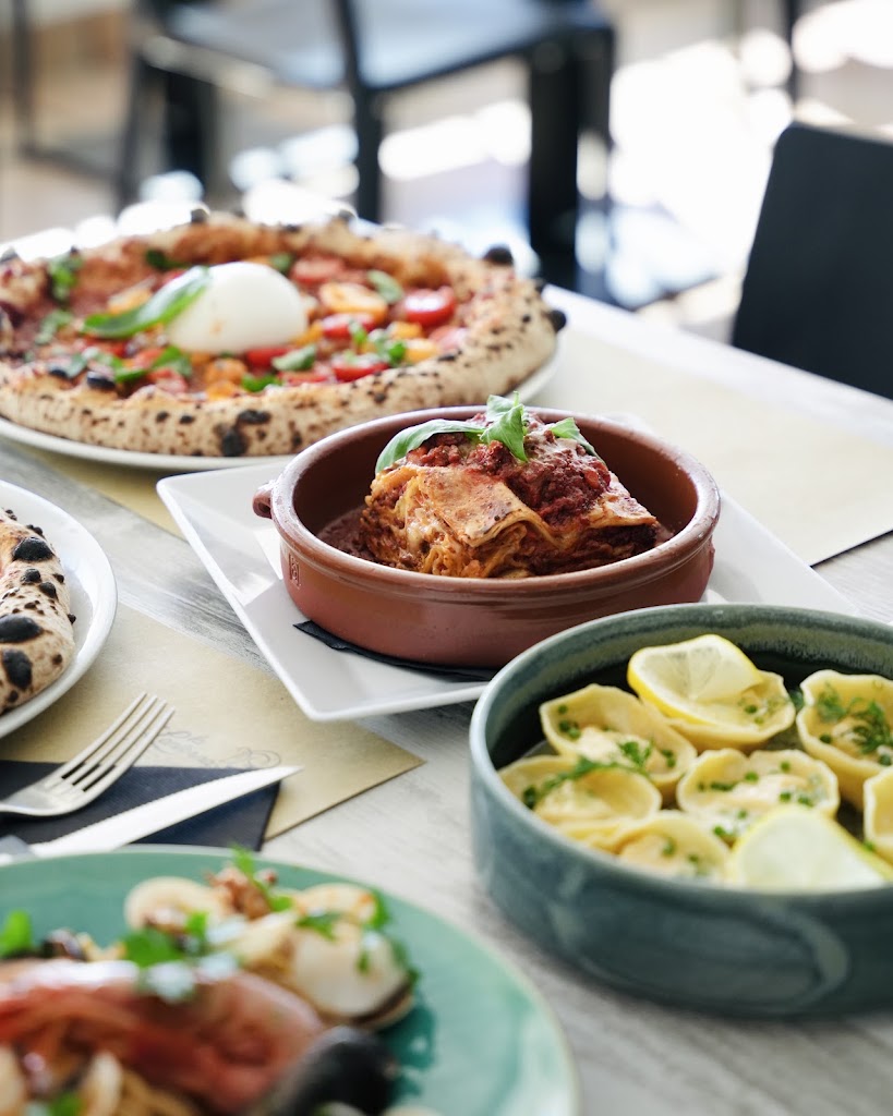 La Lanterna — Comida y bebida