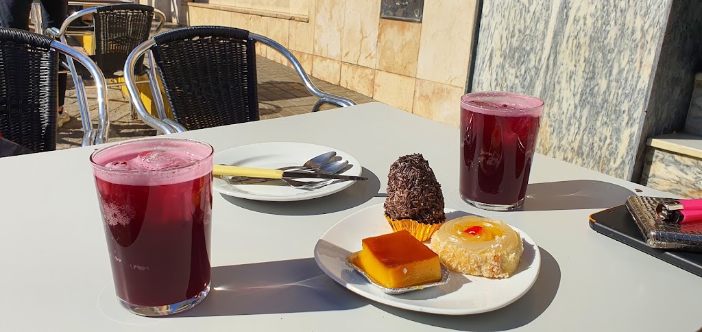 Pub Leo — Comida y bebida