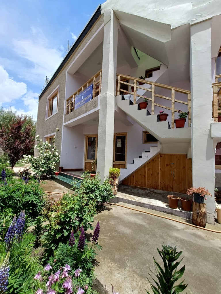 Moon Palace Homestay