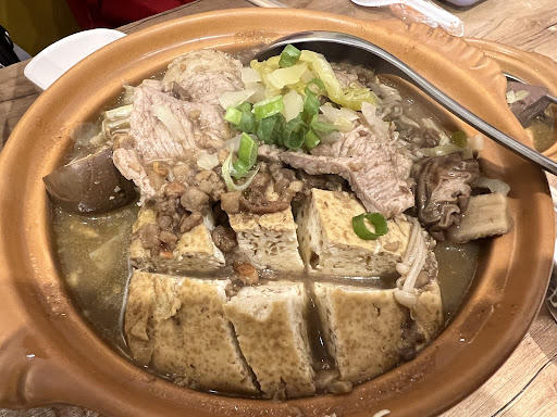 口吅品 麻辣臭豆腐專賣店士林大南店 的照片