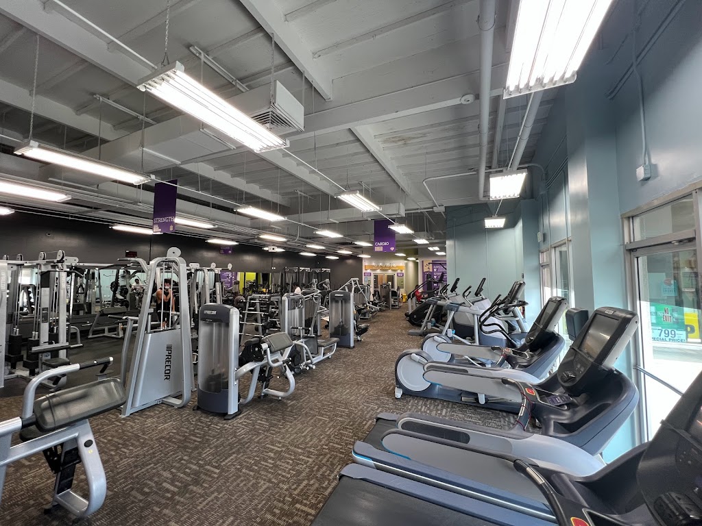  Anytime Fitness