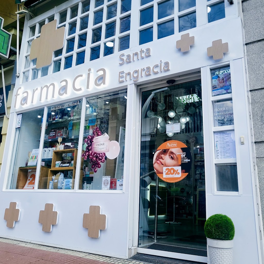 Farmacia Santa Engracia Lda. Esther Corral Merinero — Del propietario