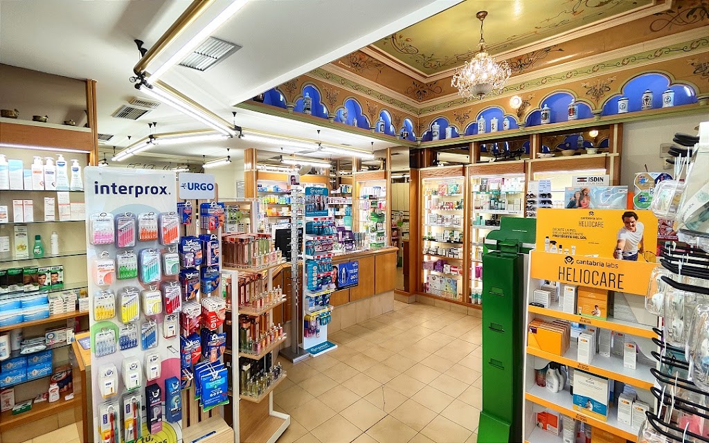 Farmacia Julian Lazaro Cebas — Del propietario