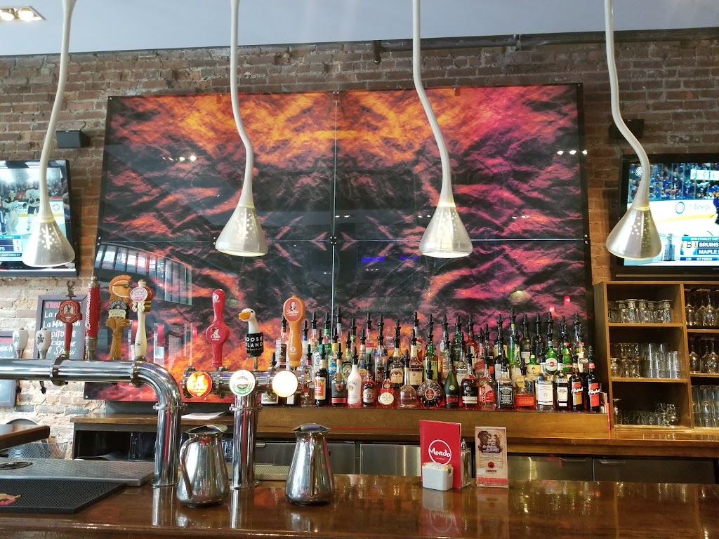 Mondo Resto-Bar Trois-Rivières in Trois-Rivieres