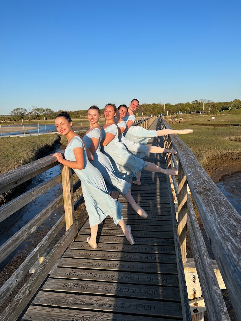  Reaching Heart School of Ballet