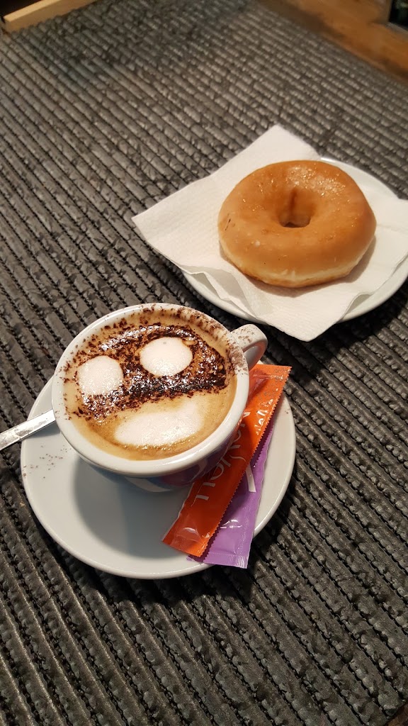 Cafeteria Racons De Cafe — Comida y bebida
