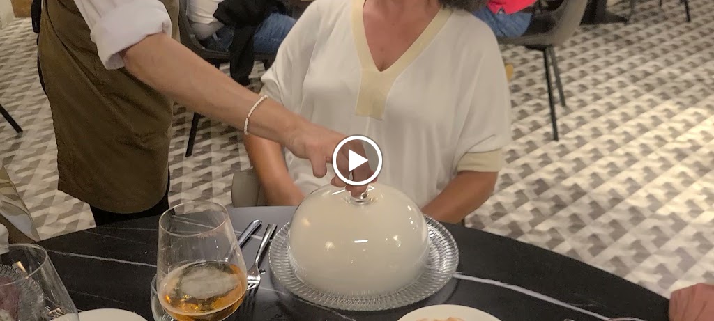 Abra Sardinero Resto-Bar — Videos