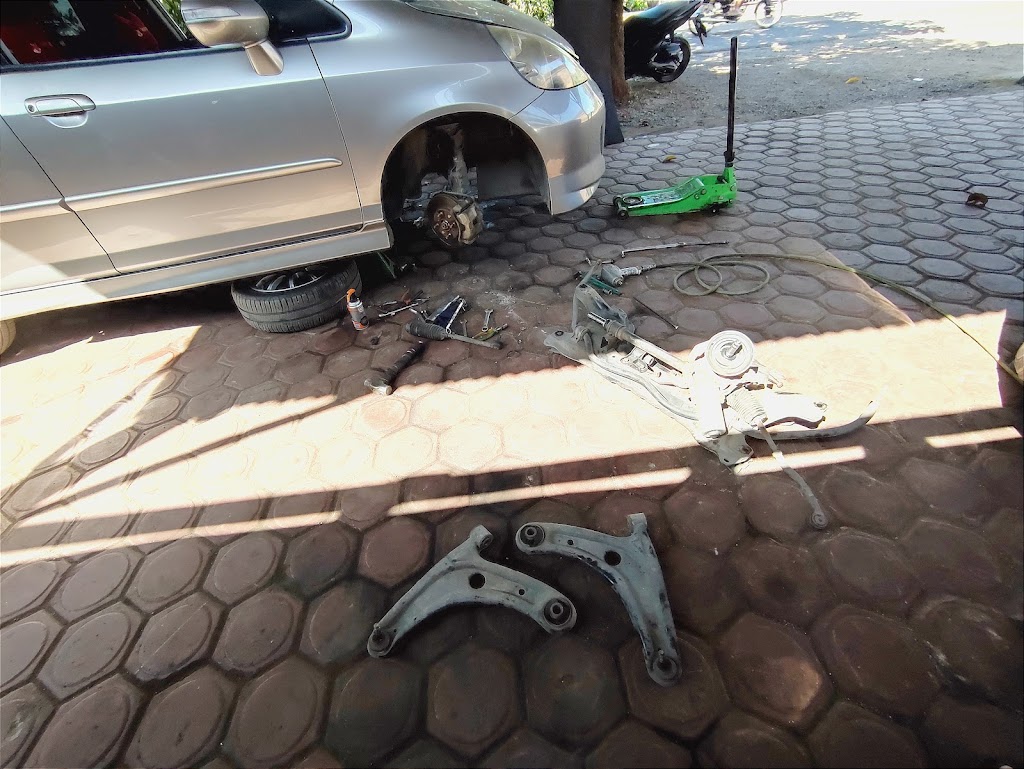 Bengkel Tierod Puguh