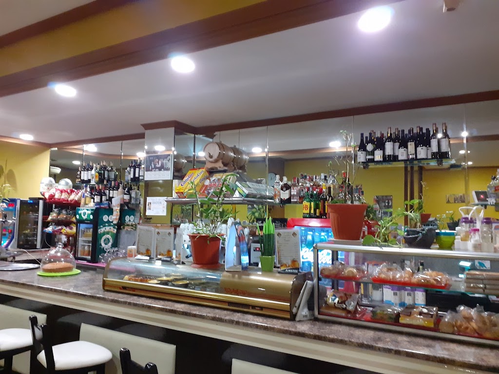 Cafe Bar Robert & Brais | Recomendado — Ambiente
