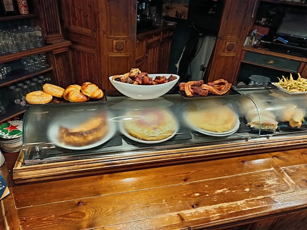 Cerveceria Dante O'Neal — Comida y bebida