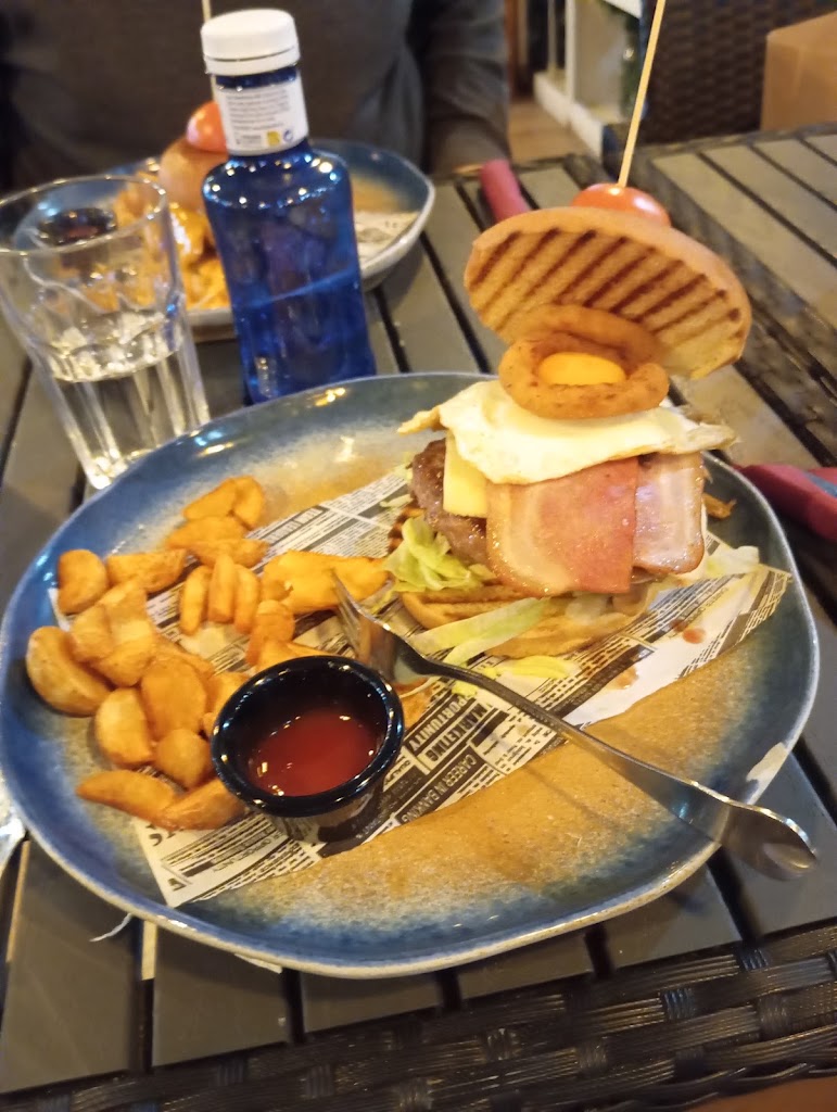 Respark Fusion - Restaurante y Parque de bolas — Mas recientes