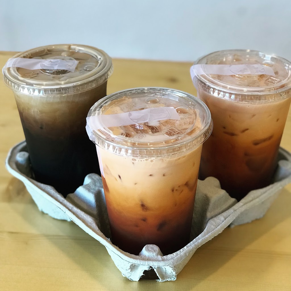 D E Thai Kitchen