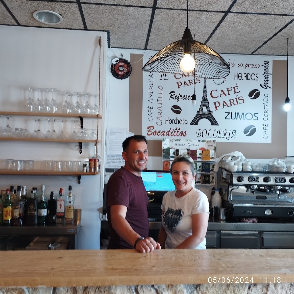 Cafe Paris — Ambiente
