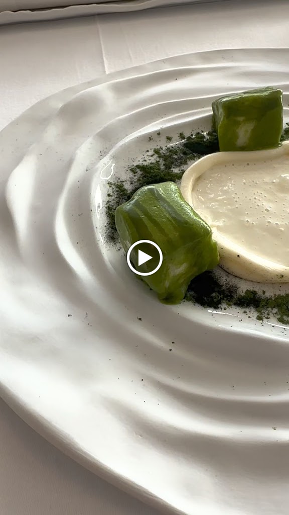 Abiss Restaurante — Videos