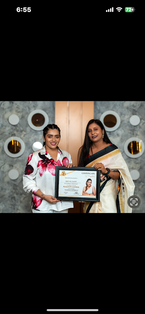 Reflection The Salon