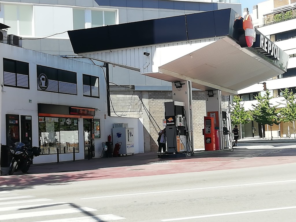 Estacion de Servicio Internacional SL — Estacion de servicio
