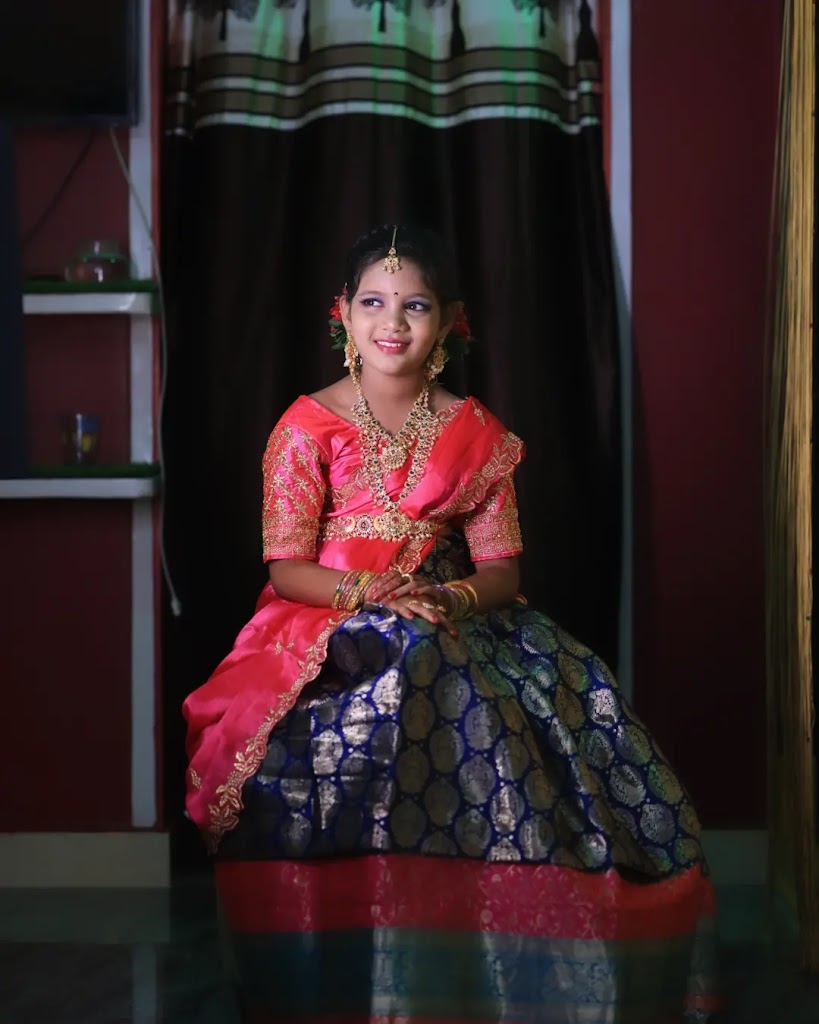 Roshni Makeup Studio