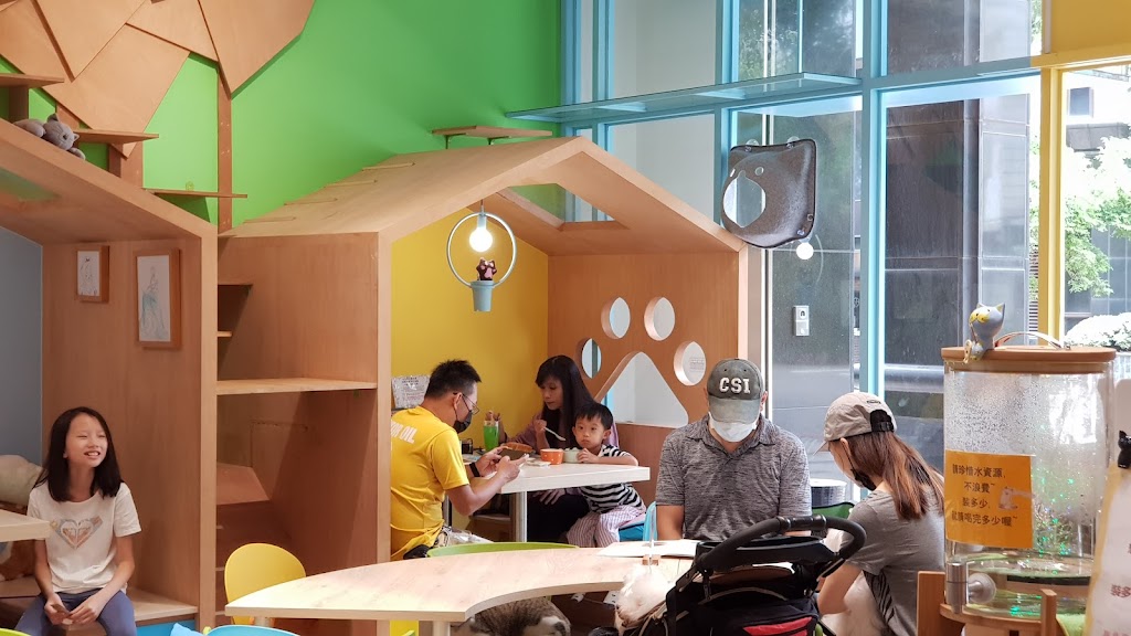 毛來了furry furry寵物餐廳/桃園寵物餐廳/馬祖新村園區/馬祖新村園區寵物餐廳/貓咪咖啡館/貓咪餐廳/中壢寵物餐廳/桃園寵物餐廳推薦/中壢寵物餐廳推薦/中壢餐廳/中壢餐廳推薦/中壢下午茶/客製化寵物鮮食蛋糕/寵物鮮食點心/寵物友善餐廳 的照片