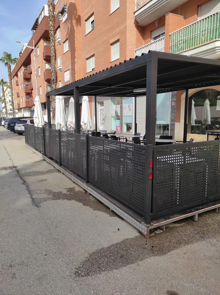 Bar 23600 — Del propietario