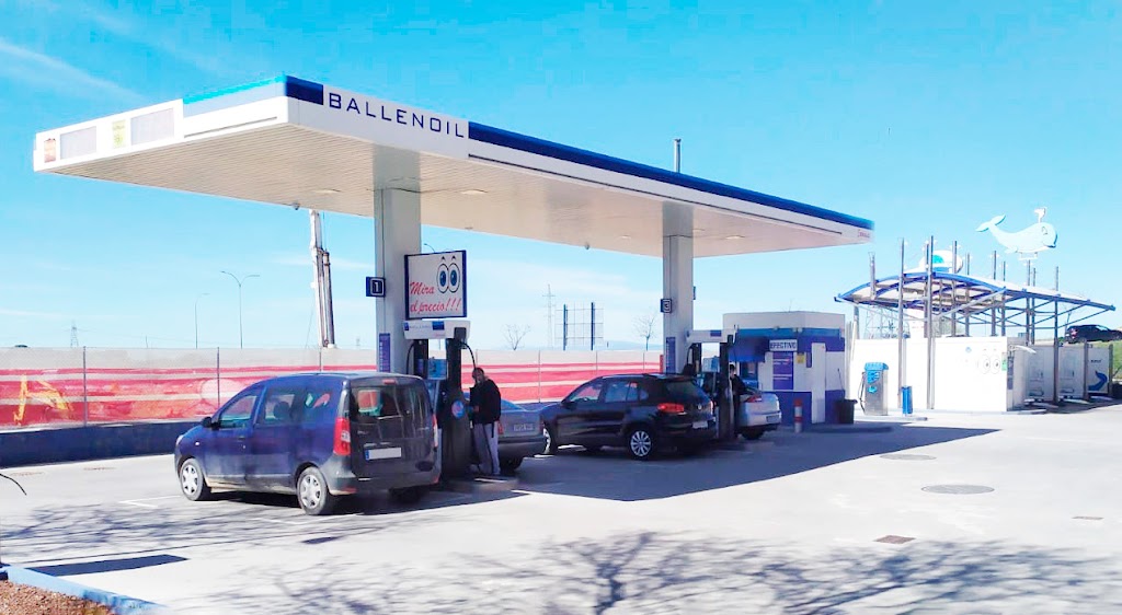 Ballenoil Arroyomolinos — Surtidor de combustible